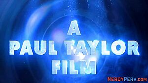 Leeds Geek Sprays Cum!