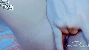 amateur asian pussy fingering close-up