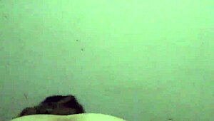 deborah sweet enjoys solo fingering session