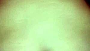 Girlfriend Gets Cream Inside! Watch Her Moan in Pleasure!