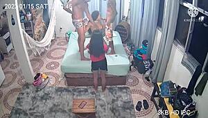 começou o bbb 2022 com latinas fodendo no ass