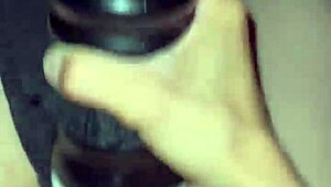 Solo masturbation scene on 05/26/2022