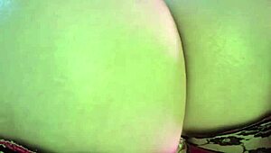 yo, velvet velour, give me that vampire handjob now