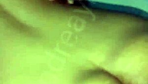 Girlfriend removes condom during threesome