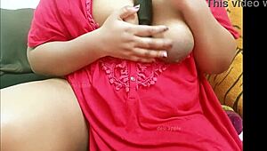 Bangkok milf flaunts sexy boobs in steamy display