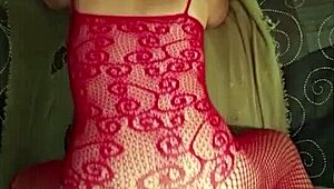 this slut wife is fucking a huge double dildo with her ass