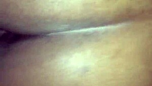 Slim Guy Vs Big Booty Mami