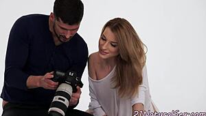 curvy model cockriding eurosex action