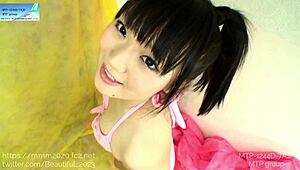 japanese amateurs in cute bikinis for swimsuit image video 7-3