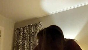 ダニエル・ロイがフィッシュネットランジェでコーディのチンポにガチ騎乗