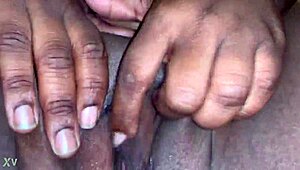 Plump bbw squirting her juices everywhere.