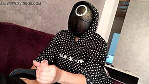 Squid game i jerked off a members dick and he cum on my tits 😈💦