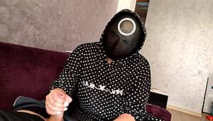 Squid game i jerked off a members dick and he cum on my tits 😈💦