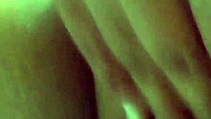 Damn! I’m fingering my pussy hard while boyfriend’s away!