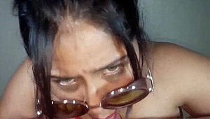 Cute eyes blowjob and swallow