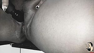 Brunette BBW Uses Double Dildo In Mega Pussy