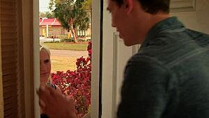 Escort step sister Fifi Foxx ready for wild action