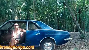 Behind the scenes of the Peruvian photo shoot with ripped clothes and models