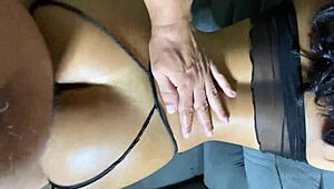 novinha rabuda gets wild on sofa without condom in hot session