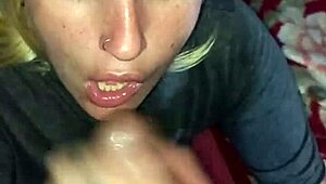 hey, suck till i explode in her face