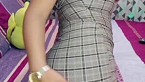 Oh God, She's Masturbating So Hard She's Squirting Everywhere!