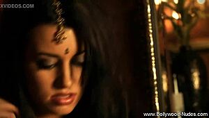 i watch the dancing queen from india undress and tease nude