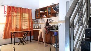 Housewife in pantyhose gets naked in the kitchen and cums hard while cooking 😋