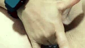 i orgasm as boyfriend licks vagina and masturbates anus