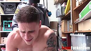 Security Guard Catches Teen 18+ for Raw Gay Action at Office. Drake Magnum and Jackson Tyler Go Hard!