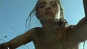 A Melhor Cena Que Eu Já Vi - Victoria Knight Masturbates to Sensual Orgasm