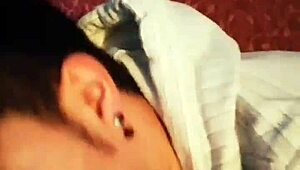 buenos amigos experimentan con sexo oral y terminan follando duro