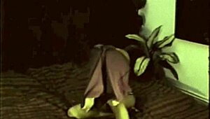 oh my gosh, this vintage milf photoshoot is pure pornostalgia!