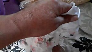 Nafsu Punggung Besar Dan Susu Kakak Iparku