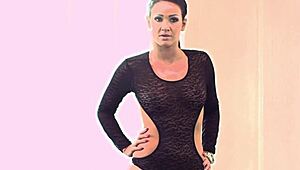 Hot teen intensely seduces in lesbian episode