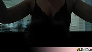 Moja wesoła włoska żona nienawidzi tej kuchni, więc rozpraszam ją gorącym seksem