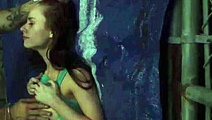 skinny teen 18+ meaty pussy gets rough outdoor public bang