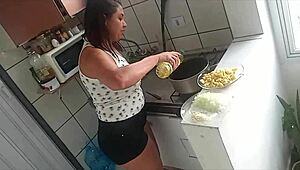 Amateur teen sucking mature cock in blowjob scene