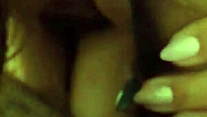 Горячая соседка зовёт, пока муж ушёл, на juanlatino4