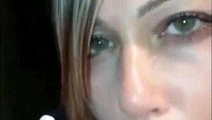 Squirting Babe Films Herself In Front Of The Mirror