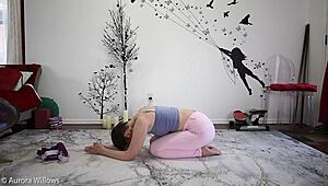 Amateur yoga instructor gives a very special lesson to his girlfriend