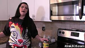 Angelina Castro and Katana Kombat discuss small penis over coffee