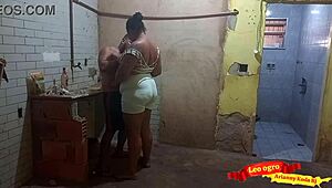 Tuğlacıyı Götünle Öde!