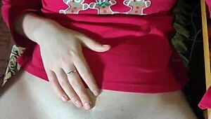 Juicy tits get cum on them