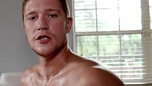 Man, Oliver Flynn’s big dick just keeps coming back for more! 😍