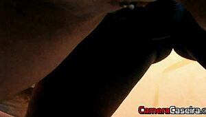 Jardineiro Negrão Fode Minha Mãe No Quintal