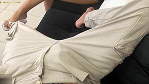 Ayudando A Mi Hijastro Con Su Problema De Erección - Pov