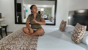 의붓이모 엉덩이 뺏어버릴게 젠장