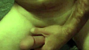 Watch This Sexy Southern Slut Suck Cock