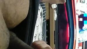 aussie sucked my dick 😏