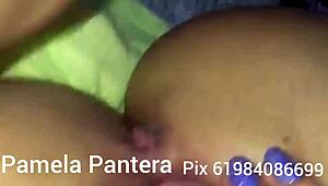 This hot safada gets her pussy fucked hard in a sexy session.